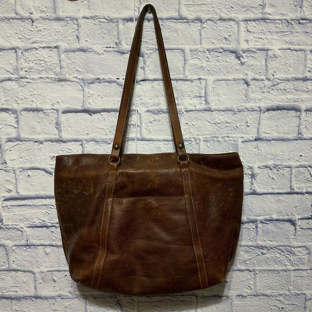 Patricia Nash Benvenuto Leather Tote - Picture 2 of 13